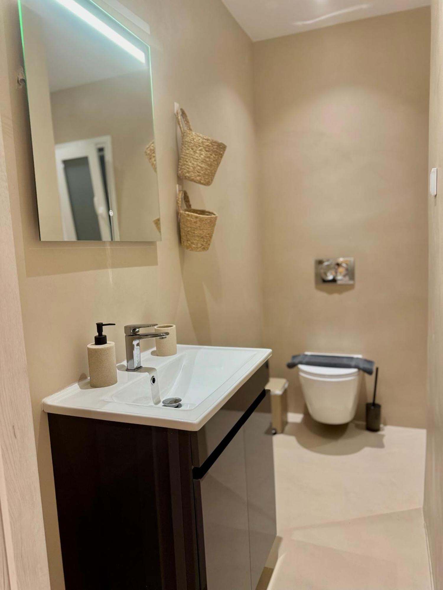 Grace Apartment Next To The Akropolis Athena Bagian luar foto